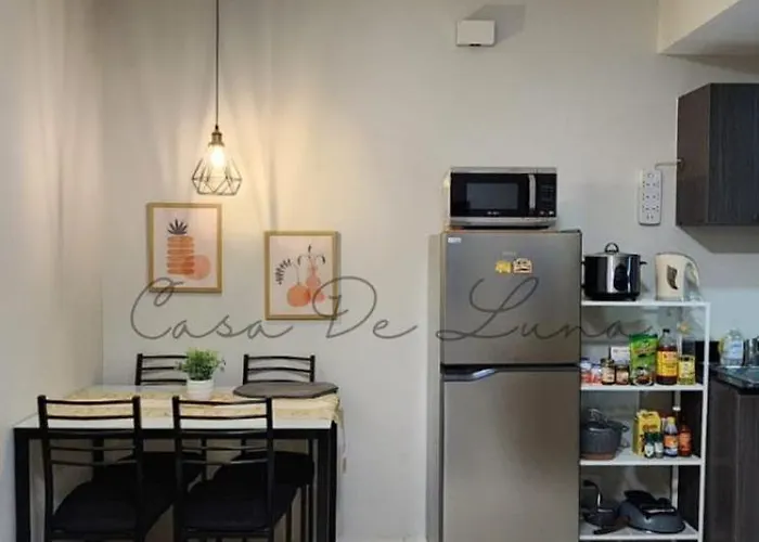 Casa De Luna At Vista Shaw Residences Aparthotel