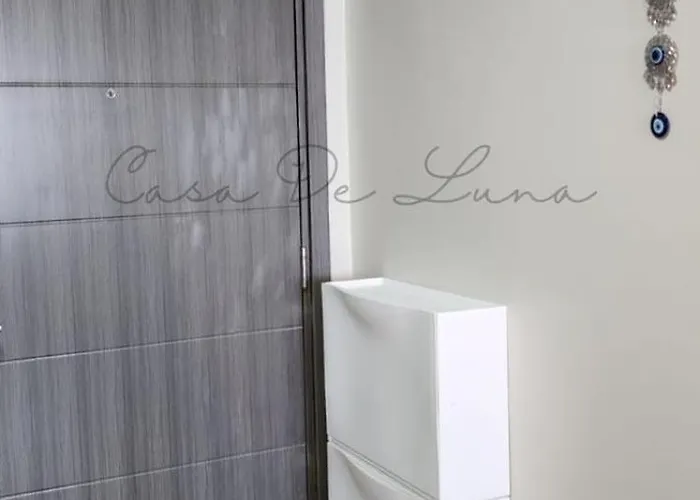 Casa De Luna At Vista Shaw Residences * Manila